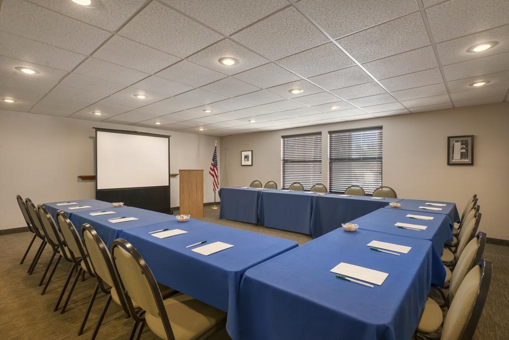 Greentree Inn & Suites Phoenix Sky Harbor Экстерьер фото