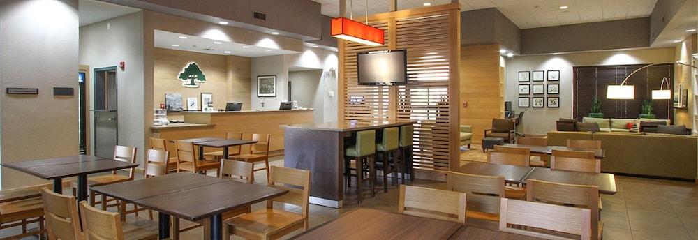 Greentree Inn & Suites Phoenix Sky Harbor Экстерьер фото